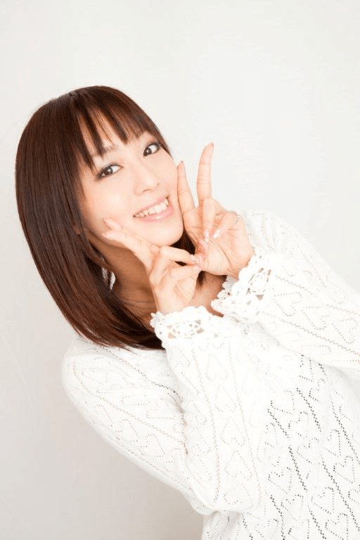 Top atrizes de voz mais contratadas 2016 Yoko Hikasa