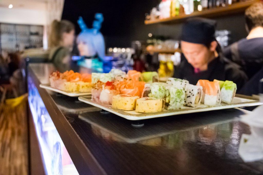 Mangá Sushi House Inaugura Nova Sala com Galeria de Arte