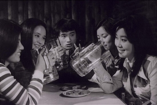 March of Fools (1975) imagem cinema coreano filme
