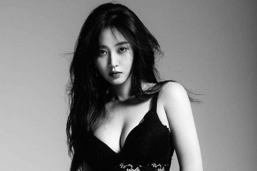 Girls' Generation - Yuri lança Imagens para Mini Álbum a Solo destaque Yuri fala sobre Hacking do seu Instagram