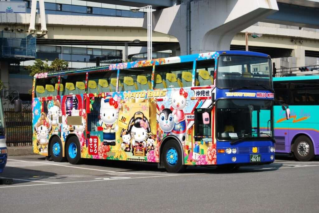 Autocarro Hello Kitty - Japão