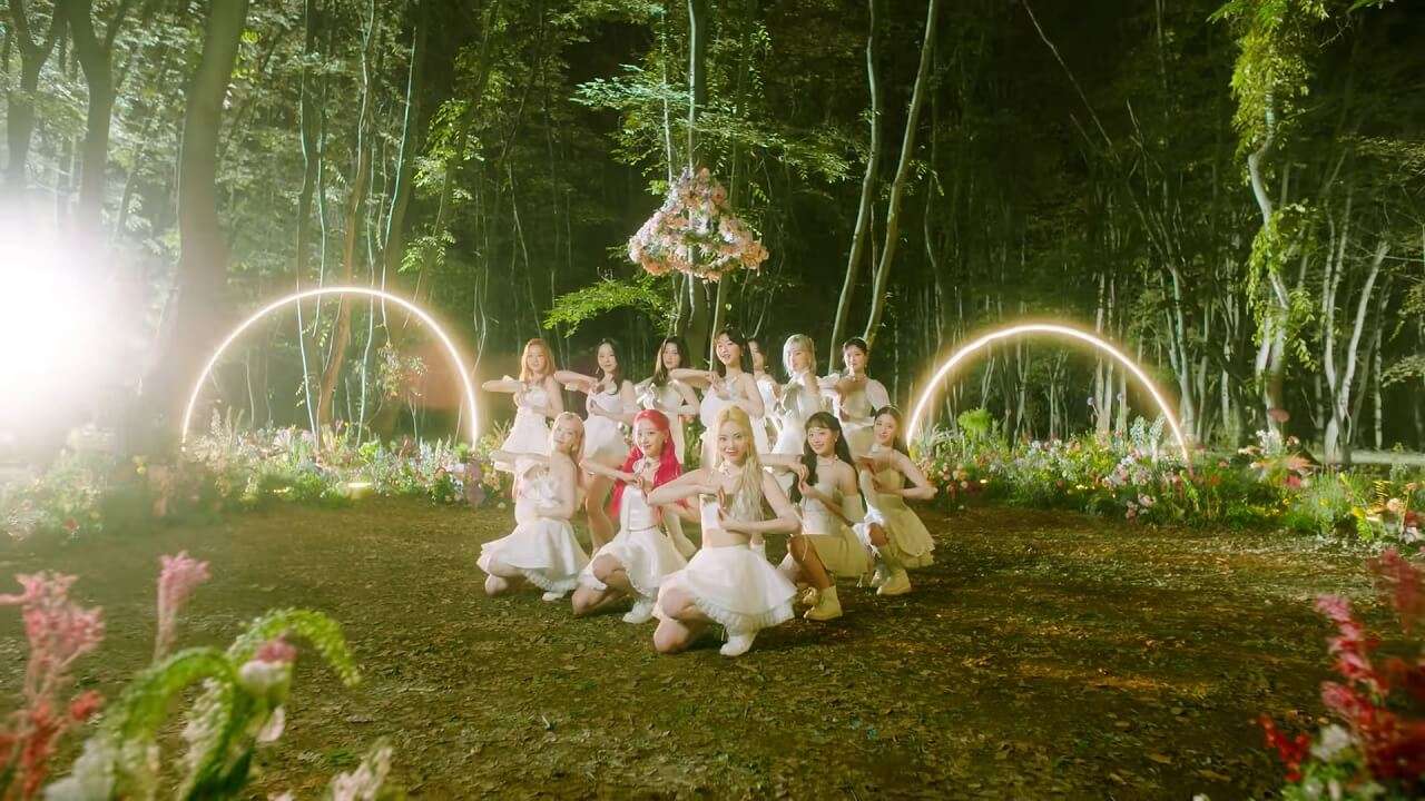 LOONA regressam com MV para a música "Flip That"